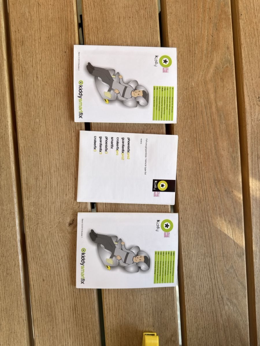 Kiddy Seggiolini per auto: Kiddy Smartfix Kinderautositz  rot/grau – Usato da Uster venduto da sytham 3