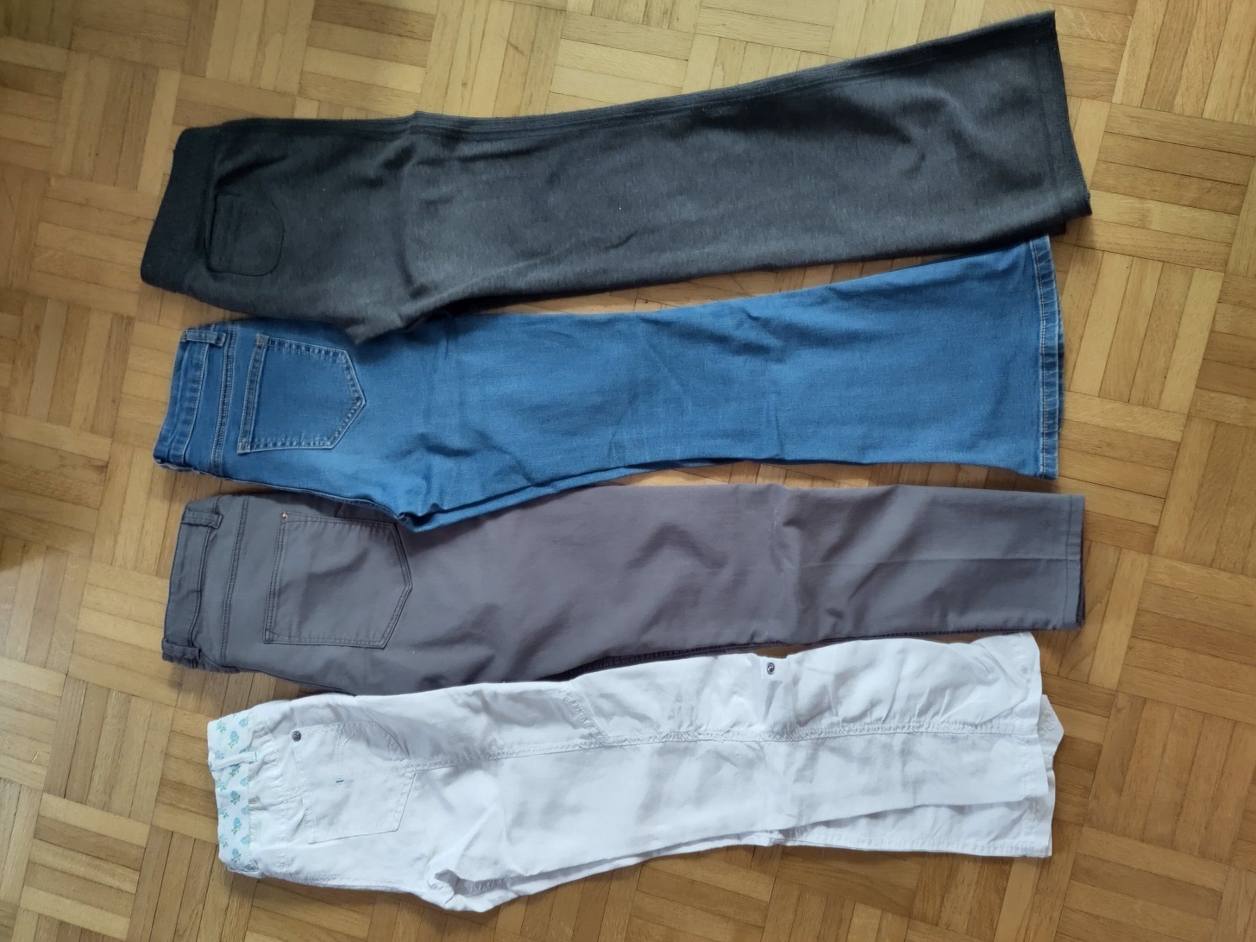 Ensembles coordonnés: Grosses Mädchenset  Gr. 140 – D'occasion à Fribourg par monca 1