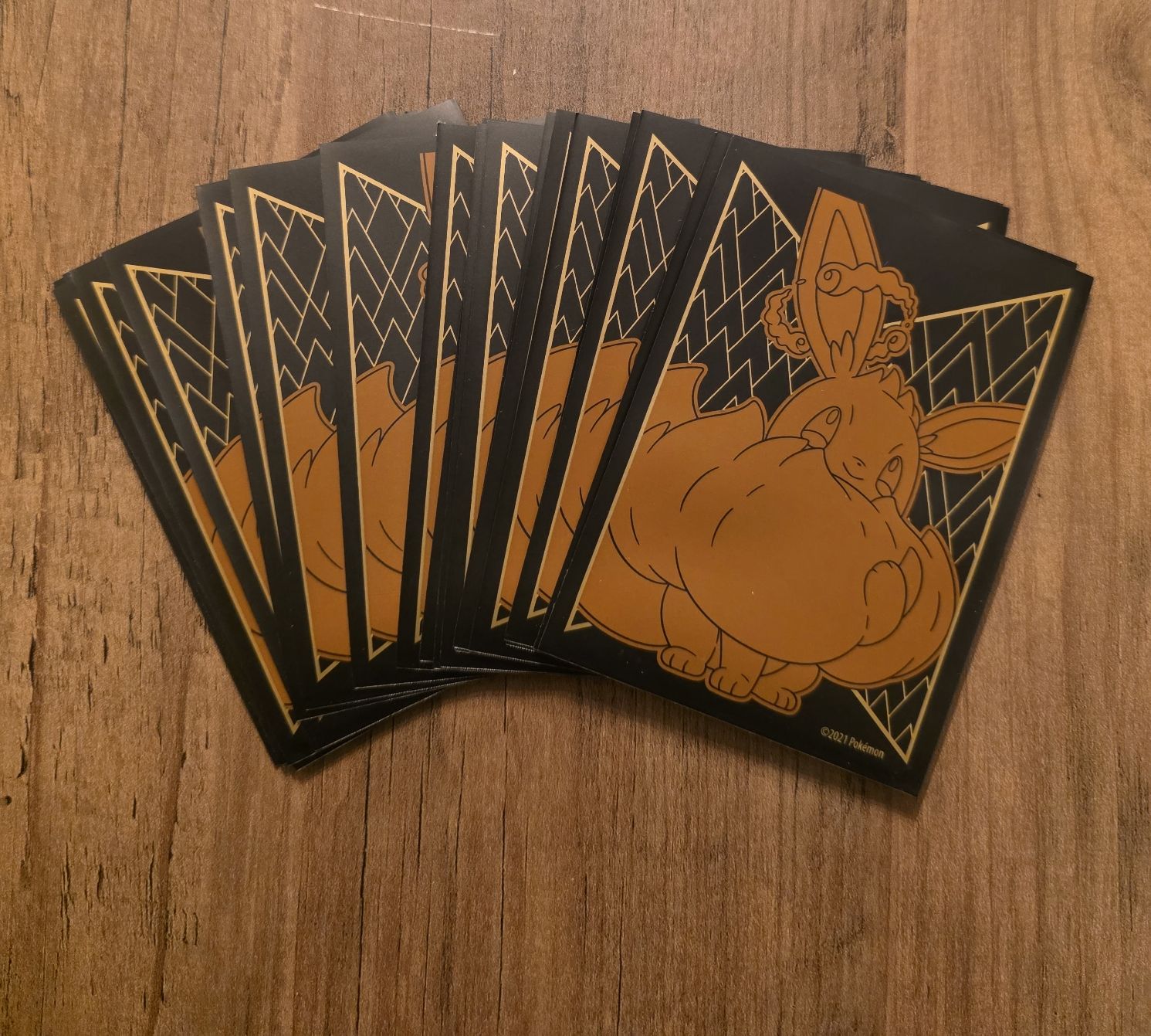 Pokémon Carte collezionabili: Pokemon Sleeve 20 Stk. – Nuovo (secondo la descrizione) da Goldswil venduto da downie84