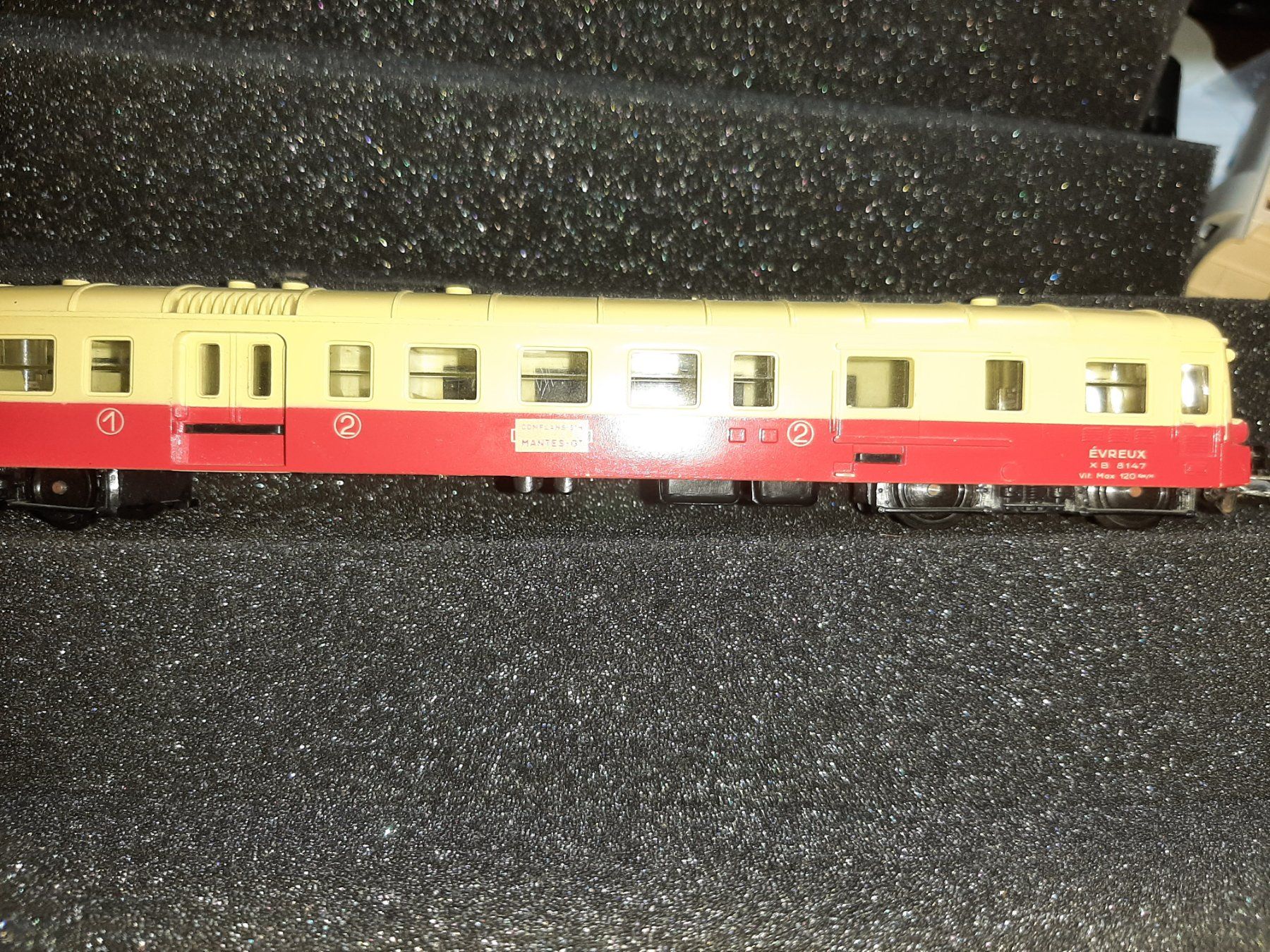 Lima Modellini di ferrovie: JOUEF EVREUX SNCF X 3827 – Usato da Avully venduto da RIVALIS
