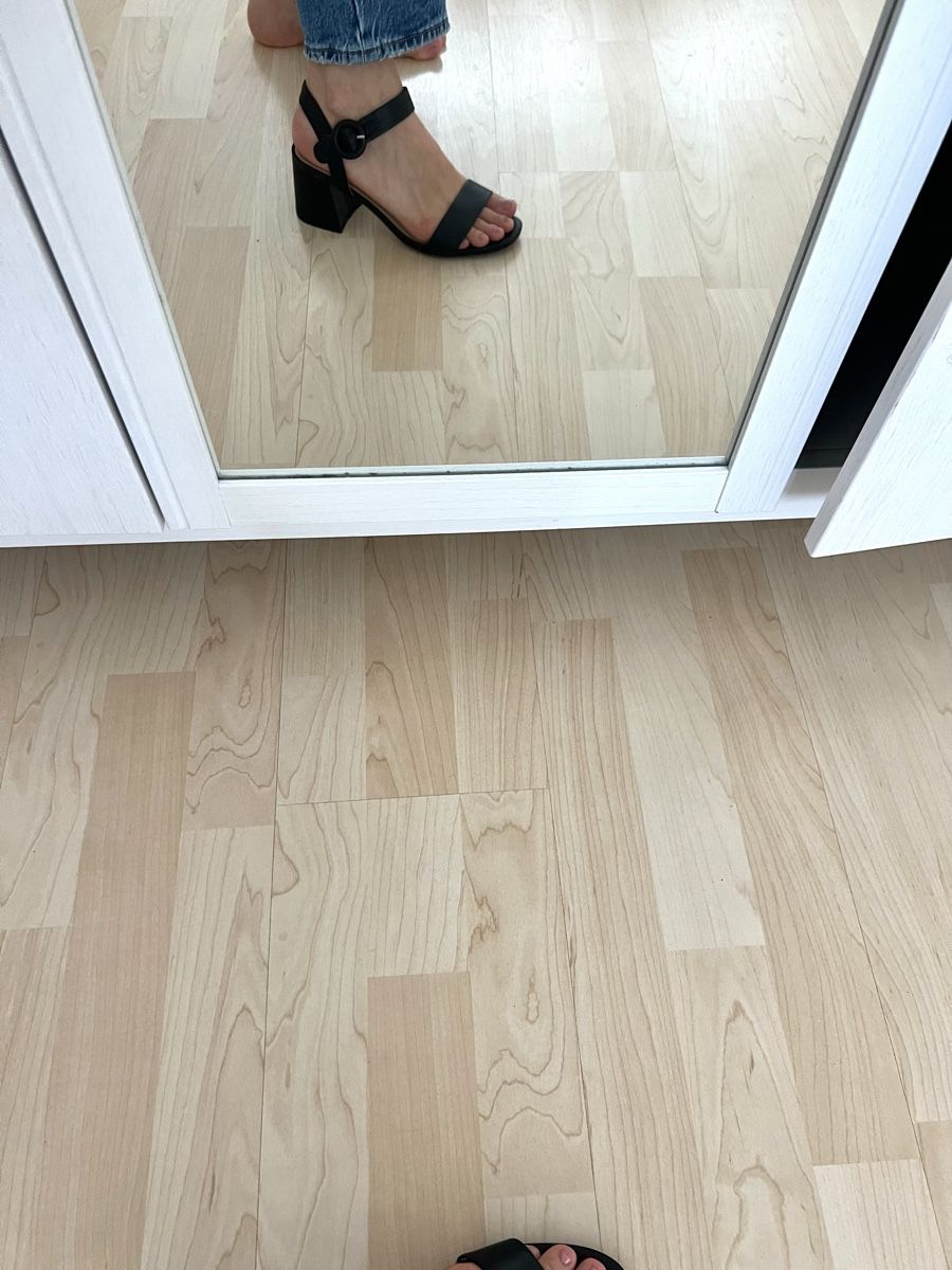 Scarpe da donna: Schwarze Sandalen mit Blockabsatz Grösse 37 – Usato da Zürich venduto da fer_5h7x 1