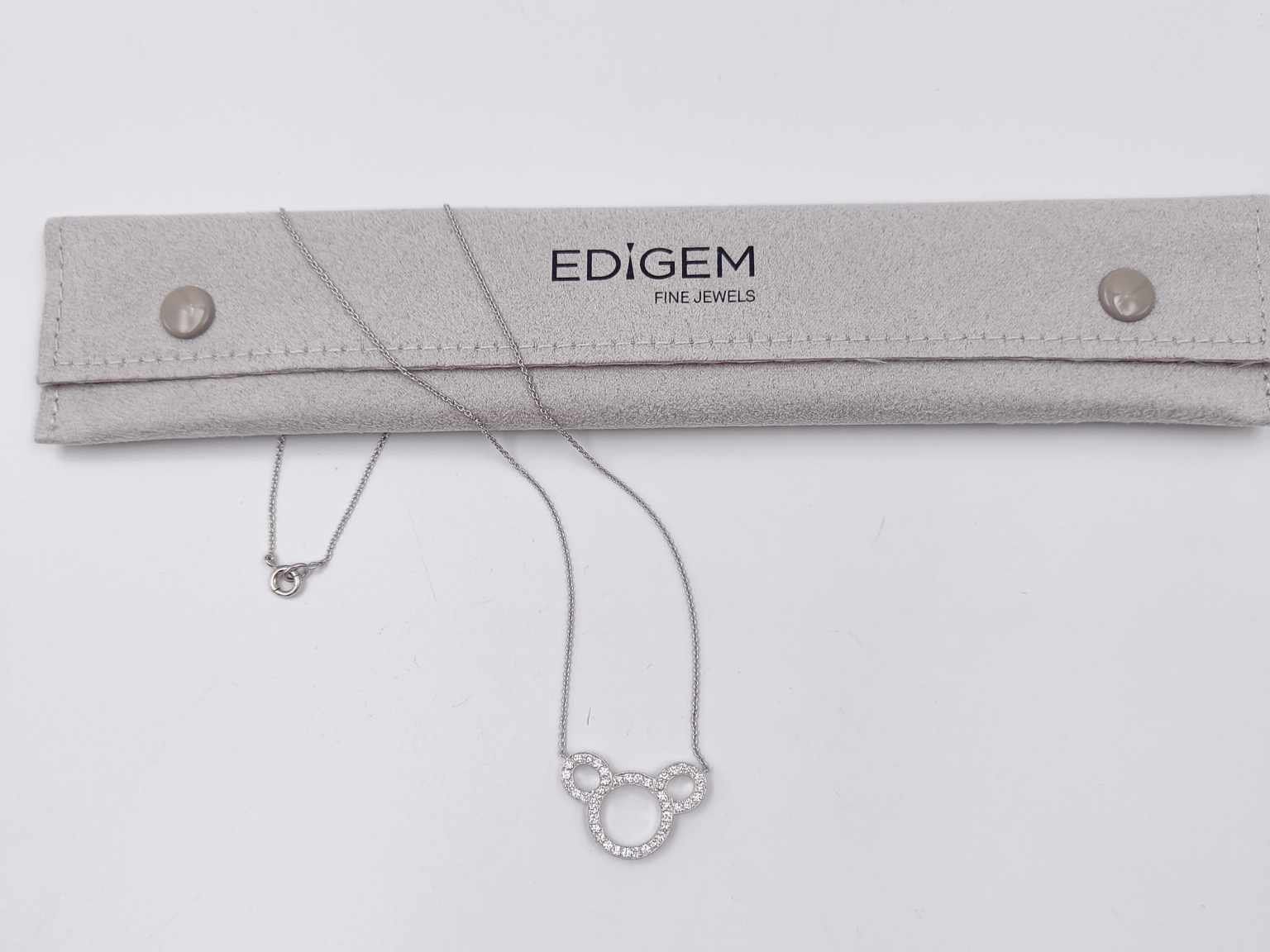 Ketten: WEISSGOLDCOLLIER MIT BÄRIGEM DIAMANTANHÄNGER – Gebraucht aus Luzern von EdiGem 8