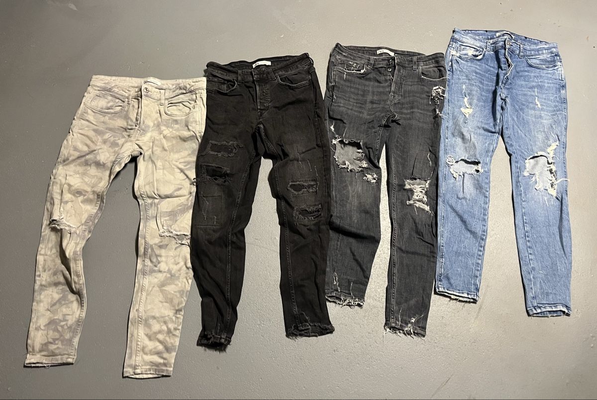 Zara Pantaloni: 4 paar Jeans von Zara Gr.42 – Usato da Biberist venduto da Bidu18