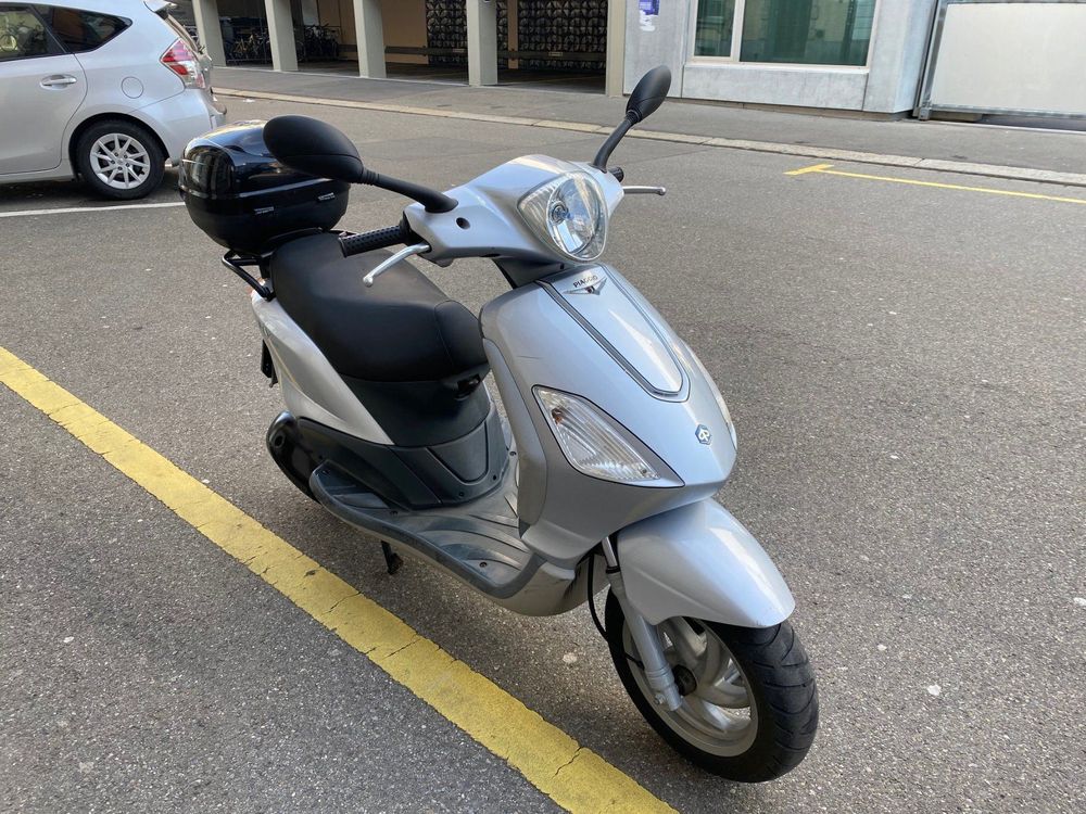 Piaggio Fly 125 (Gebraucht) in Zürich für CHF 810 – mit Lieferung auf ...
