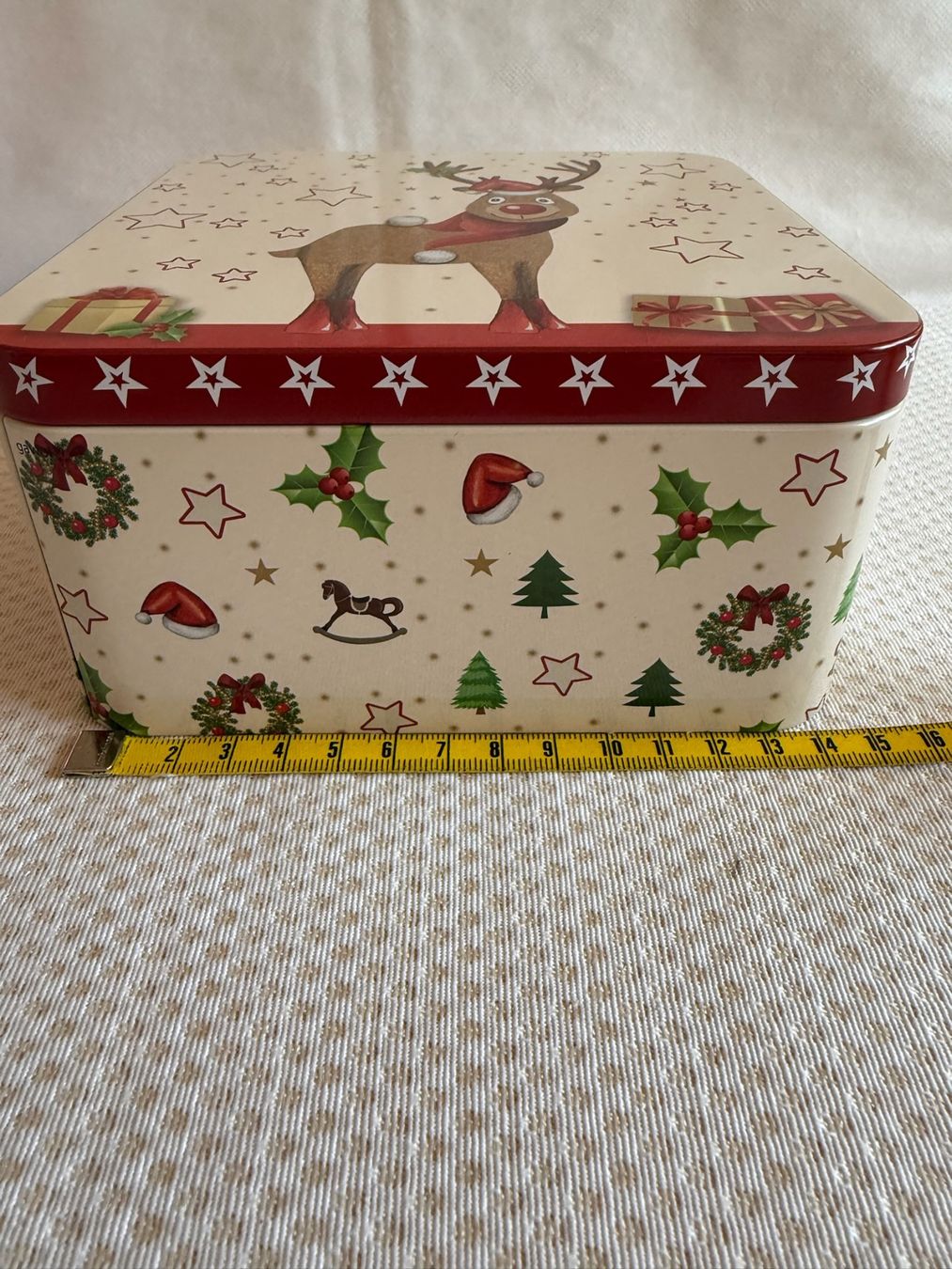 Contenitori & Simili: Boîte à biscuits - décor de Noël – Usato da Sion venduto da accroshoes 1