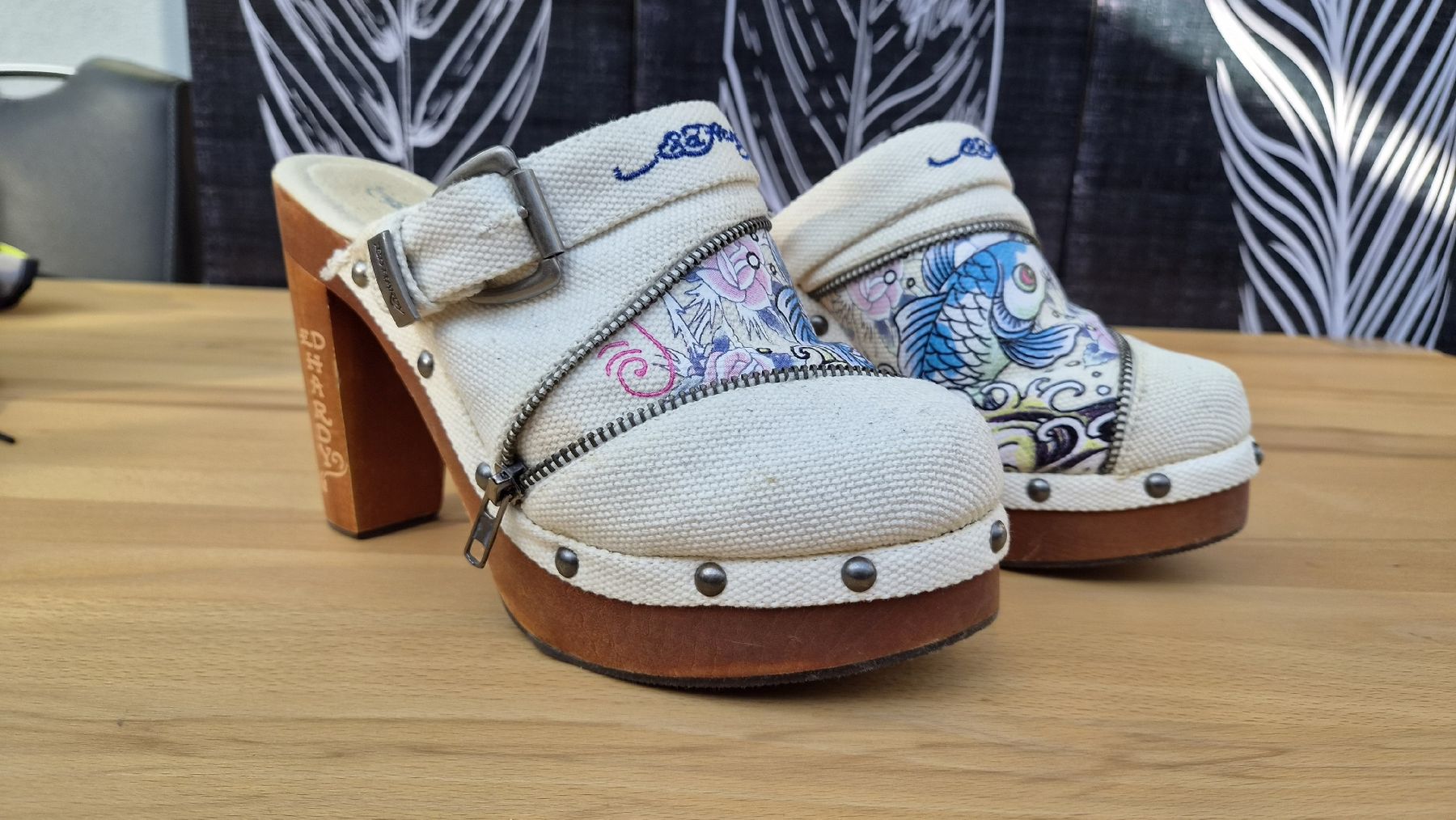 Ed Hardy Damenschuhe: Ed Hardy Clocks defekt – Defekt aus Winznau von banditgsf