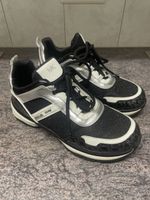 Michael Kors Damen Sneaker schwarz silber neuwertig
