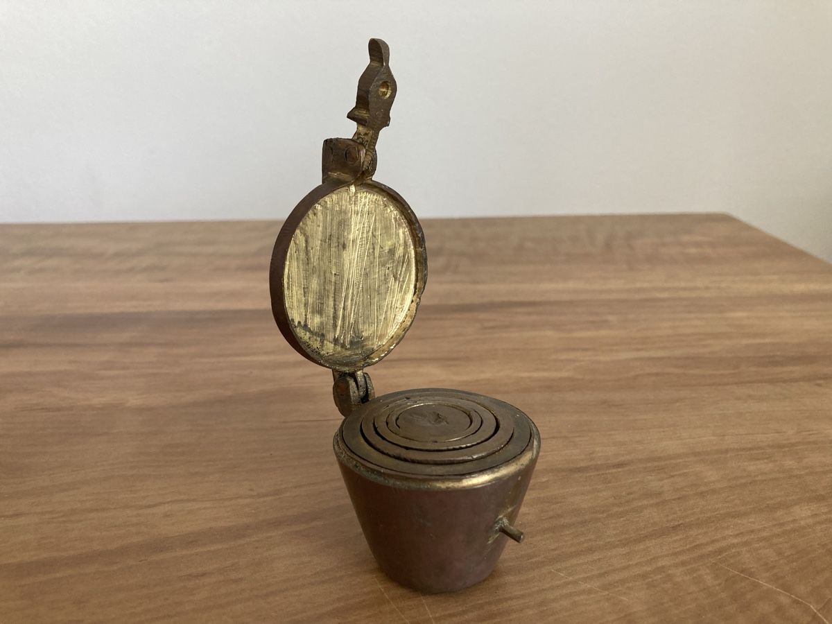 Toutes les décorations: Antikes Messing Apotheker Waageset. – D'occasion à Luzern par remiti 3