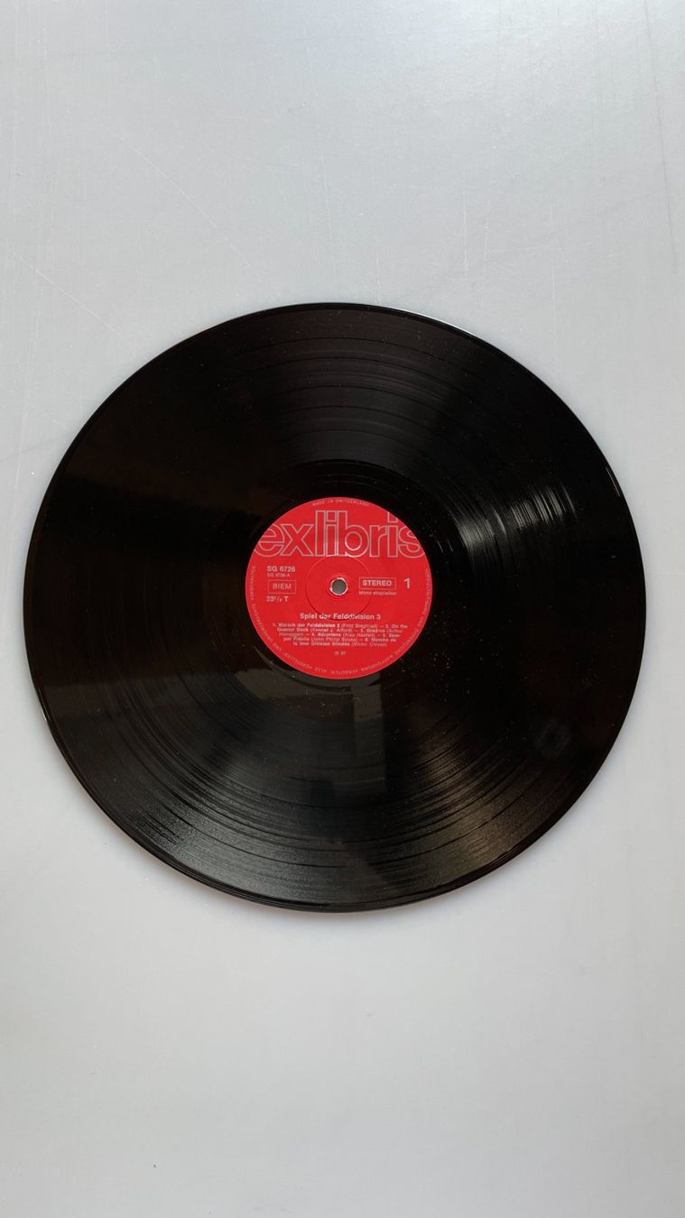 Schallplatten: Spiel der Felddivision 3 - Schallplatte – Gebraucht aus Glattfelden von markweb 3