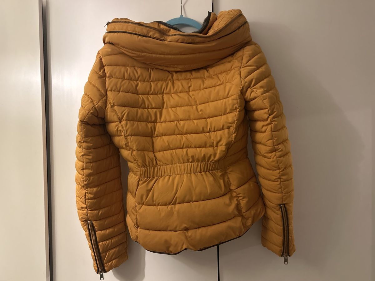 Zara Giacche: Zara Winter Jacke, Senffarben, Gr. M – Usato da Riehen venduto da S______ 2