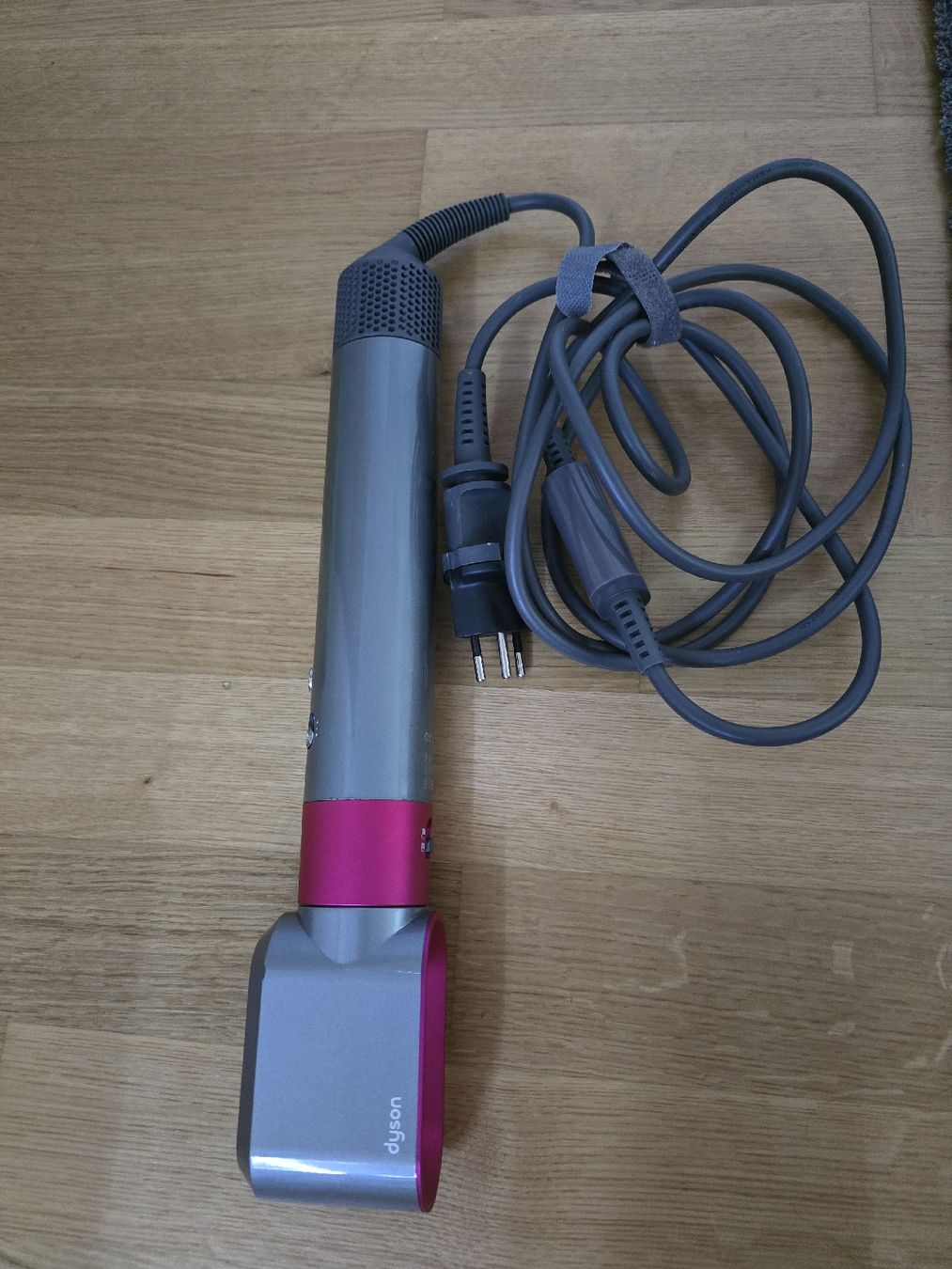Dyson Föhn: Dyson Airwrap  – Neu (gemäss Beschreibung) aus Sulgen von Seven_Speed 2