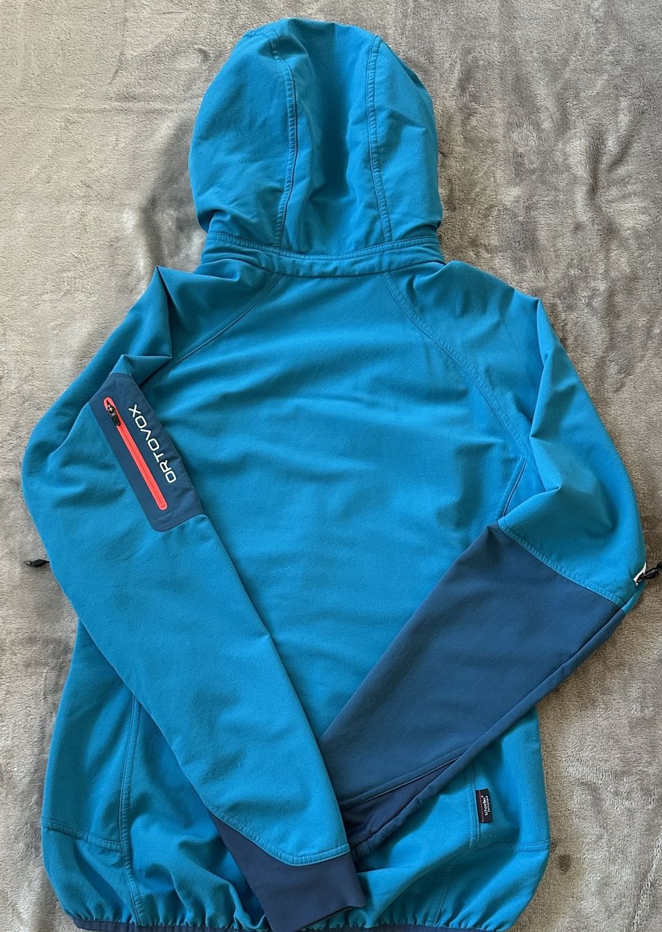 Jacken: Ortovox Softshell Jacke mit Kapuze – Gebraucht aus Buochs von enbu27 6