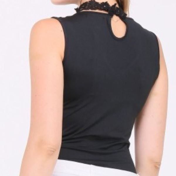 Top: Body noir col dentelle rose brodées – Nuovo e nell'imballaggio originale da Petit-Lancy venduto da mina222 1