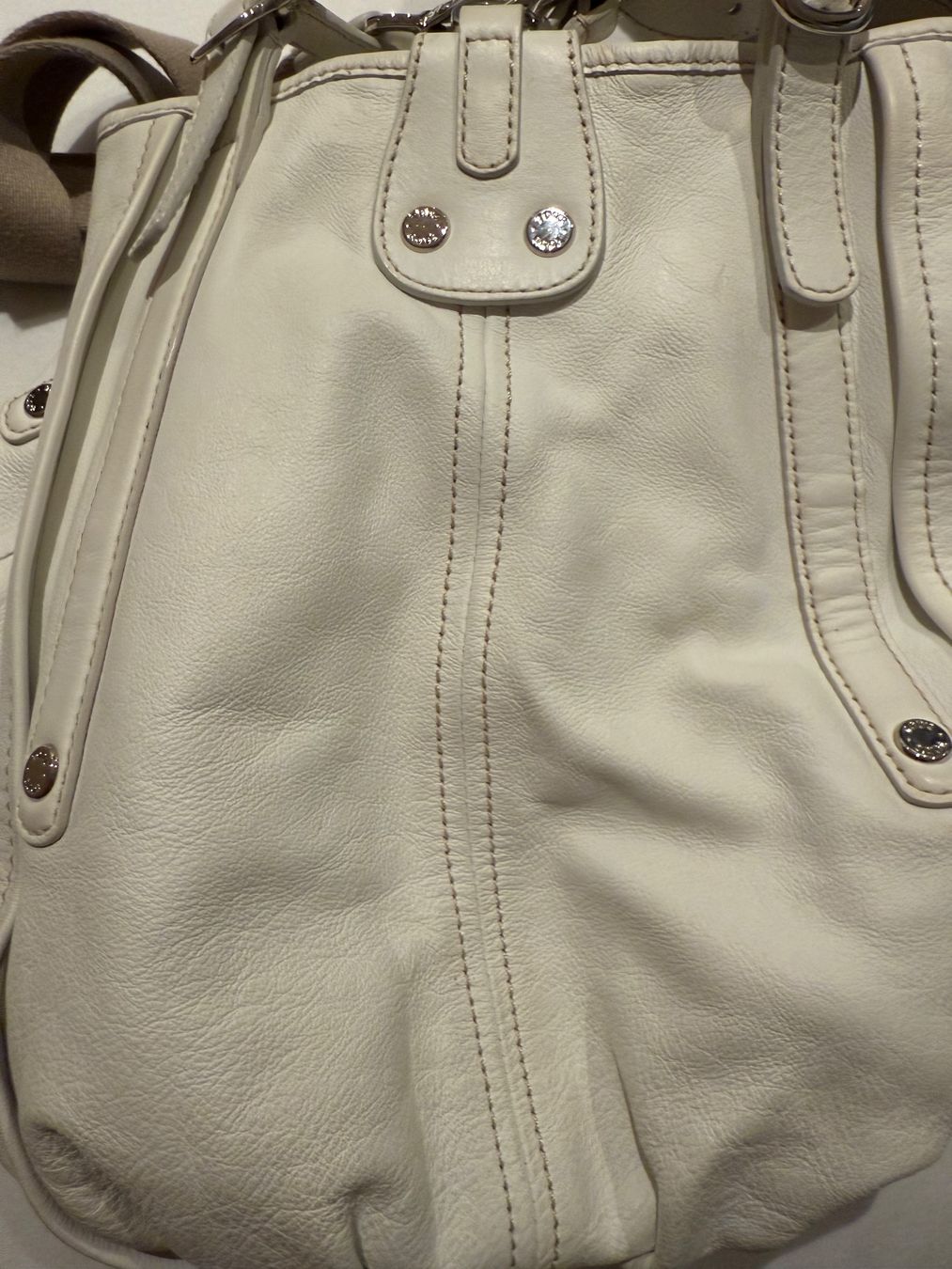 Tod'S Taschen für Damen: Tods Tasche Beutel Leder weiss – Gebraucht aus Richterswil von KAYLEIGH_77 8