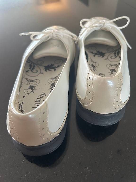 Scarpe da donna: Elegante Golfschuhe von Callaway – Usato da Hinwil venduto da mar_7dnn 1