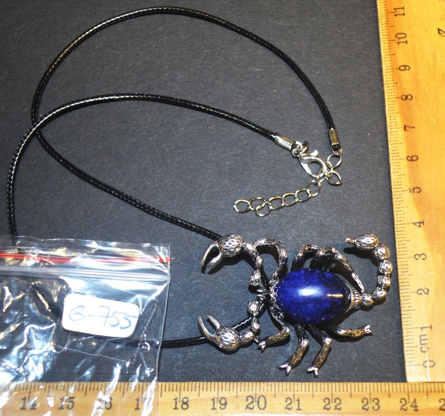 Spille & Fermagli: Brosche oder Halskette - G-755 - Skorpion – Lapislazuli – Nuovo e nell'imballaggio originale da Goldiwil (Thun) venduto da han_v5b7 4