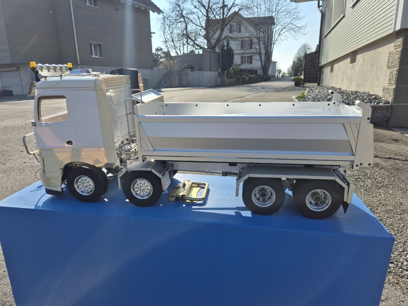 Tamiya Modellismo RC: MB Actros Tamiya – Usato da Algetshausen venduto da AJSCHU82 2