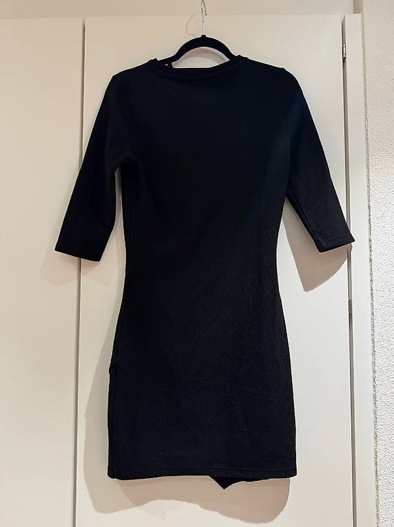 Robes: schlichtes Kleid - Gr. S - Schwarz – D'occasion à Effretikon par alicebrunner 1