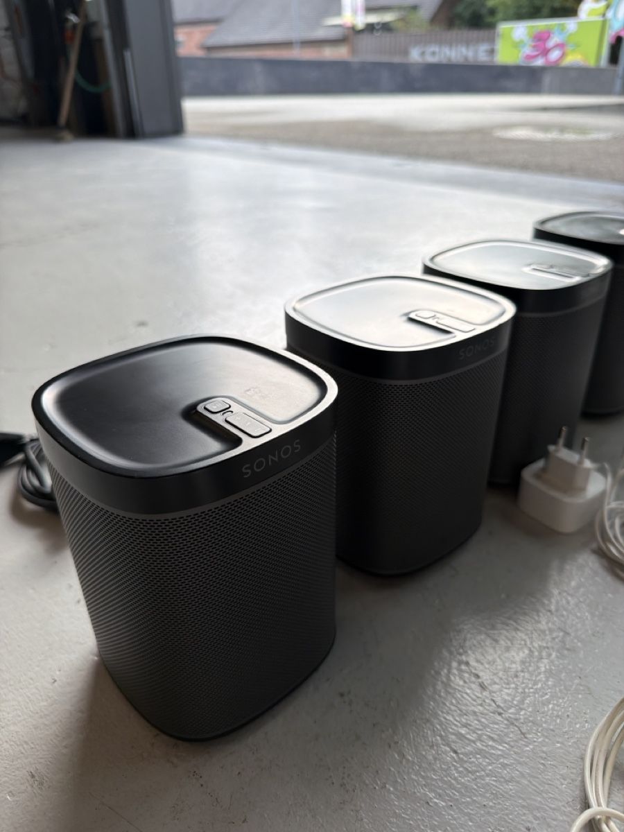 Sonos Casse acustiche: Sonos Lautsprecher  Connect und Boost Set gebraucht – Usato da Allschwil venduto da KONNEX_4123 2