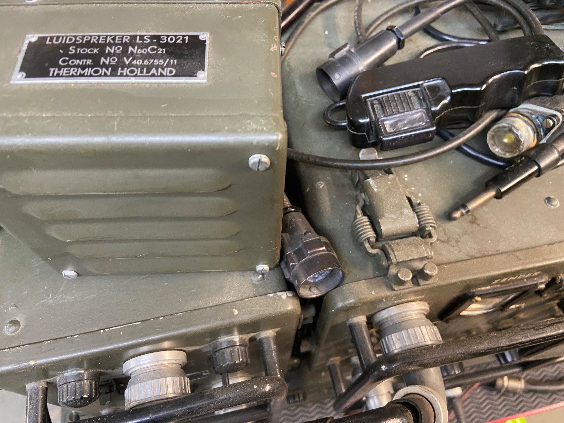Radios: Radio Sende Anlage Militär GRC-3030 – Gebraucht aus Reinach AG von  2