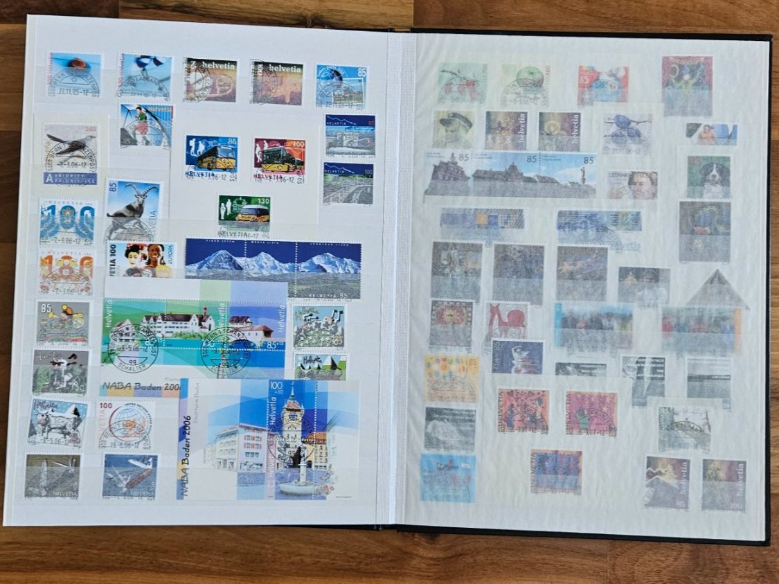Alle Briefmarken: Schweizer-Sammlung von 1996-2007, kompl. inklusive Vignetten – Gebraucht aus Uznach von Rayonii 5