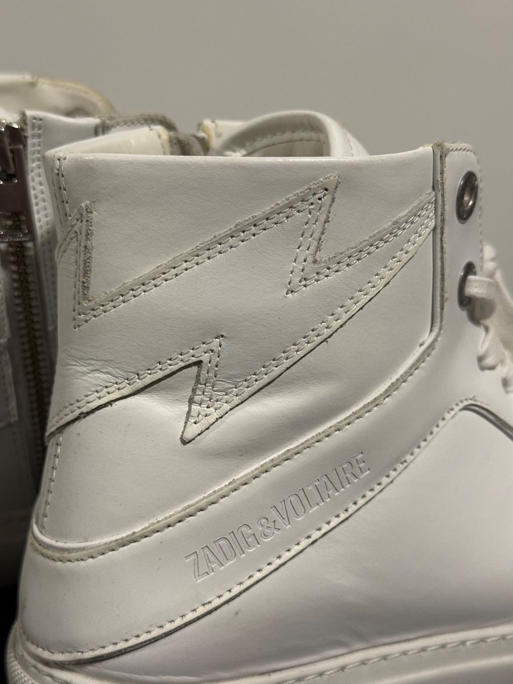 Zadig & Voltaire Damenschuhe: Zadig&Voltaire leather keds – Gebraucht aus Schlieren von tla_mbd8 1