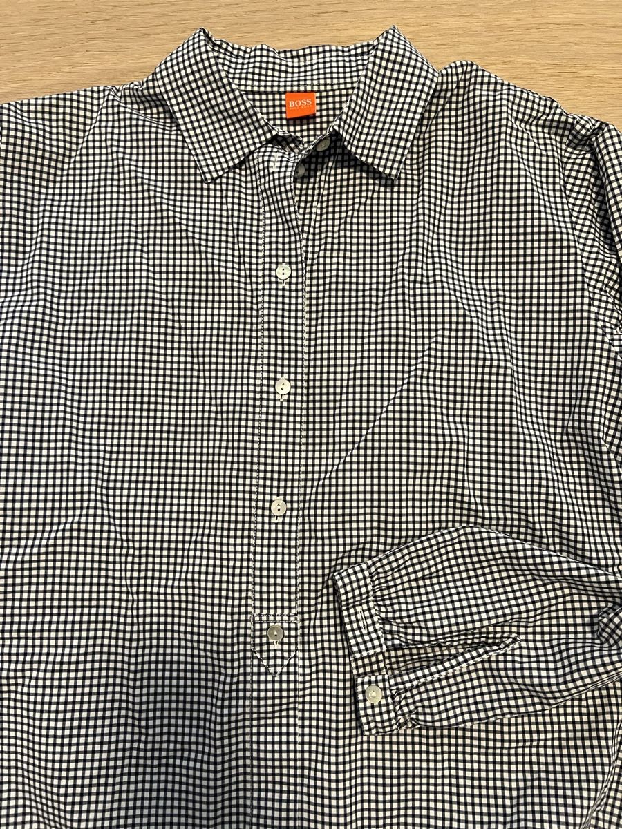 Hugo Boss Chemisiers: Hugo BOSS Orange Bluse, Grösse 36/38 – D'occasion à Wetzikon ZH par Ivy2 4