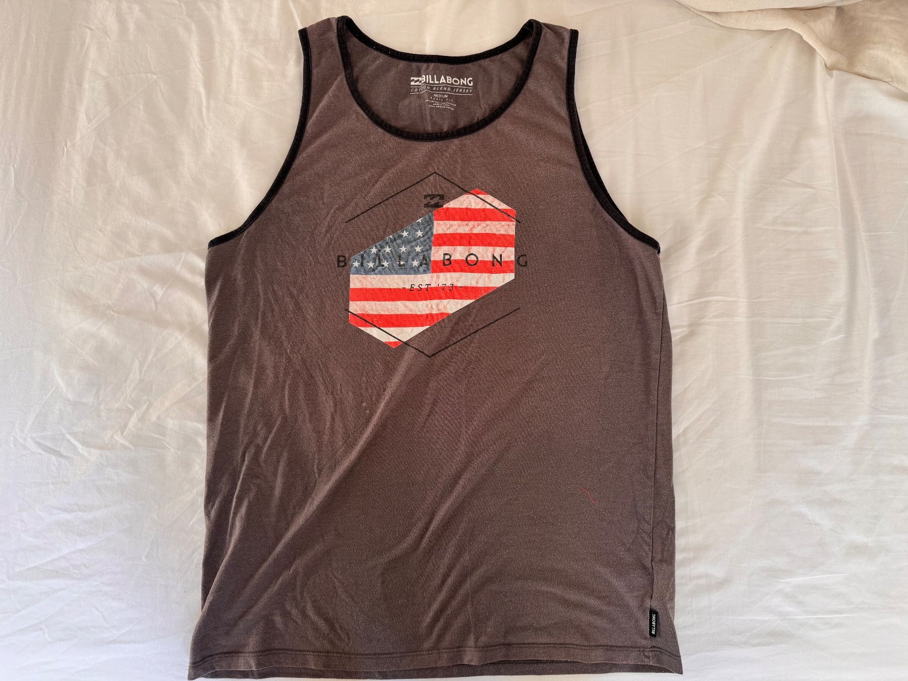 T-shirt: Billabong Tank Top Men's M – Usato da Zürich venduto da CircularEco