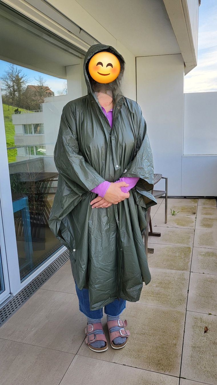 Autres vêtements & accessoires: Regenponcho – D'occasion à Luzern par Charly_d 2