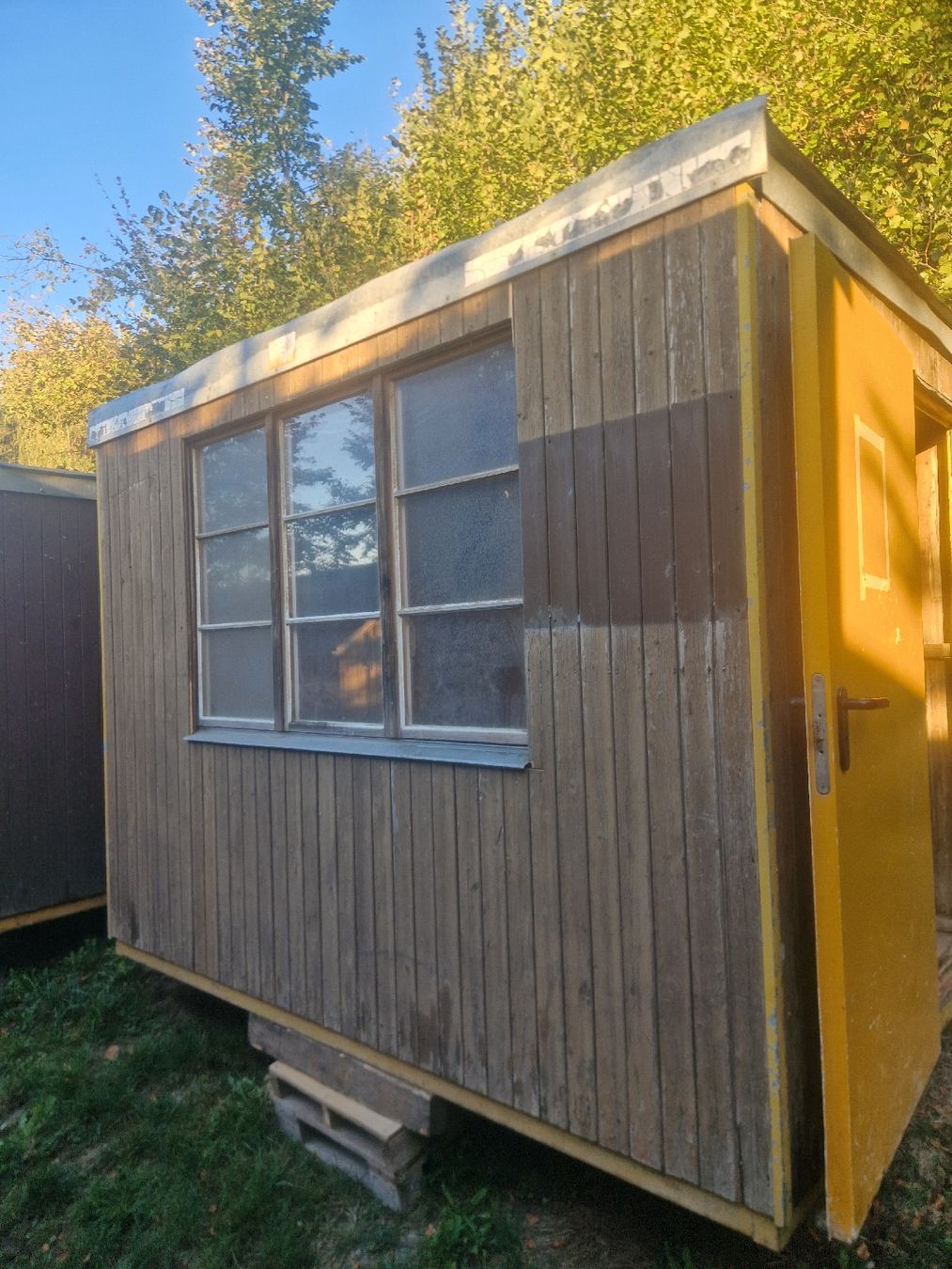 Conteneurs de construction: Container Holz 2x2,8 – D'occasion à Sumiswald par ForstCounty 2