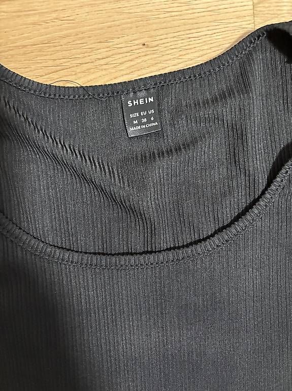 Kleider: Robe – Gebraucht aus Monthey von Susii_M 1