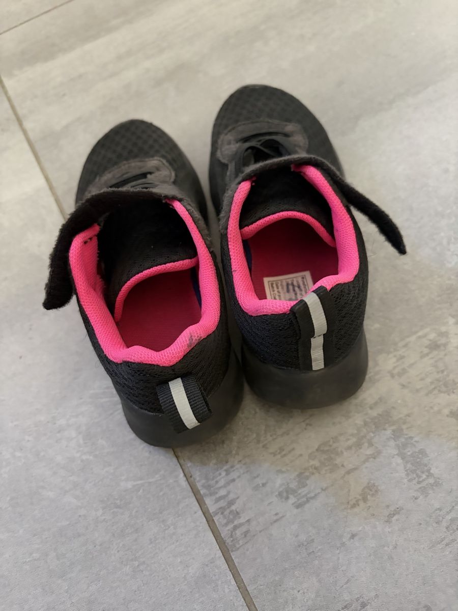 Scarpe per ragazze: Baskets noires , taille 29 – Nuovo (secondo la descrizione) da Sion venduto da Nelsonkatz 3