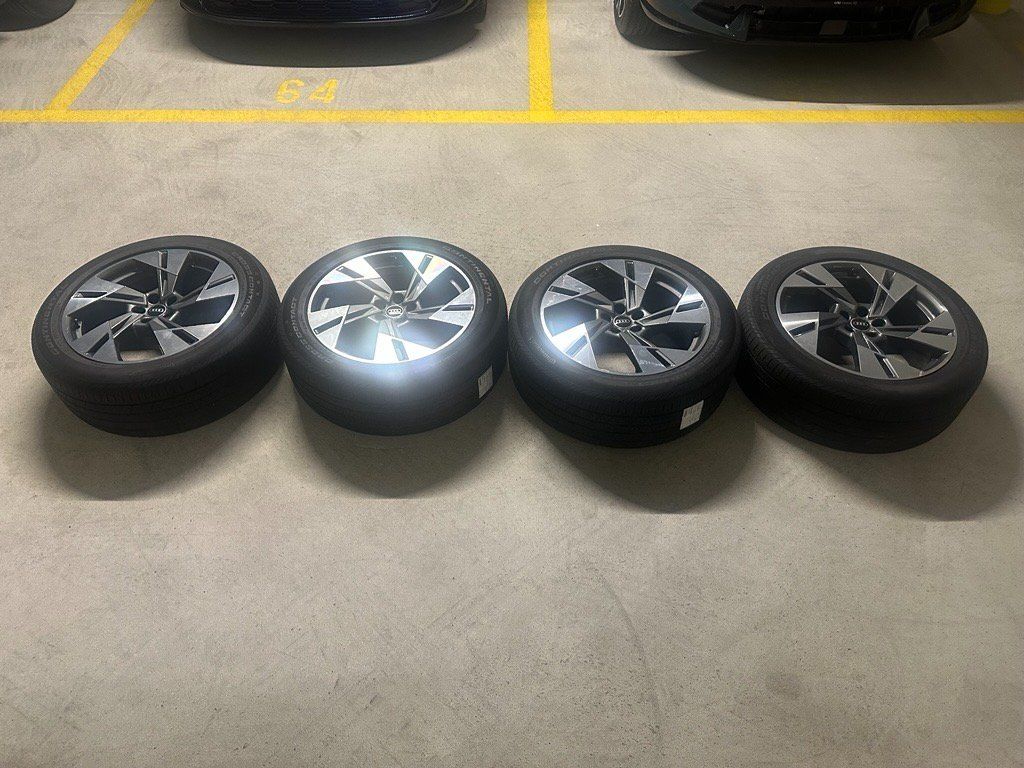 Audi Pneumatici & Ruote complete: AUDI SOMMERKOMPLETTRÄDER 20 ZOLL – Usato da Gossau SG venduto da GNG-AG