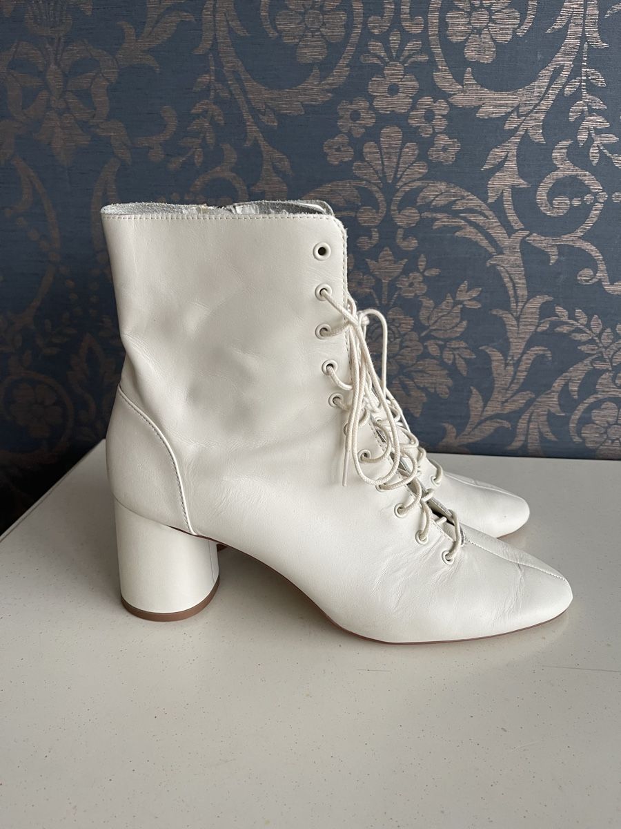 Zara Scarpe da donna: Stiefeletten von Zara Gr.41 – Usato da Stallikon venduto da BaumArt
