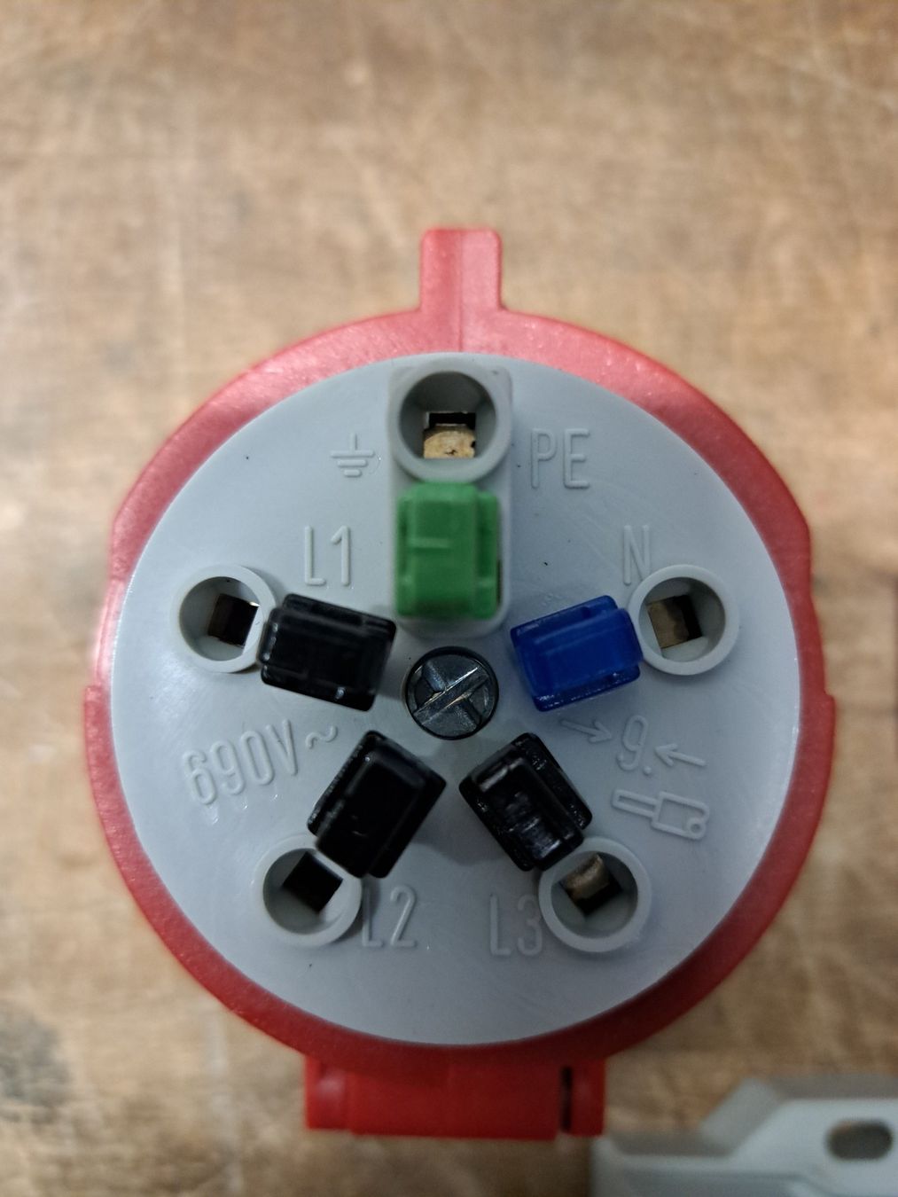 Fiches d'alim.: Bals Wandsteckdose 400V 16-6h – Neuf (Voir description) à Tegerfelden par Spick67 3