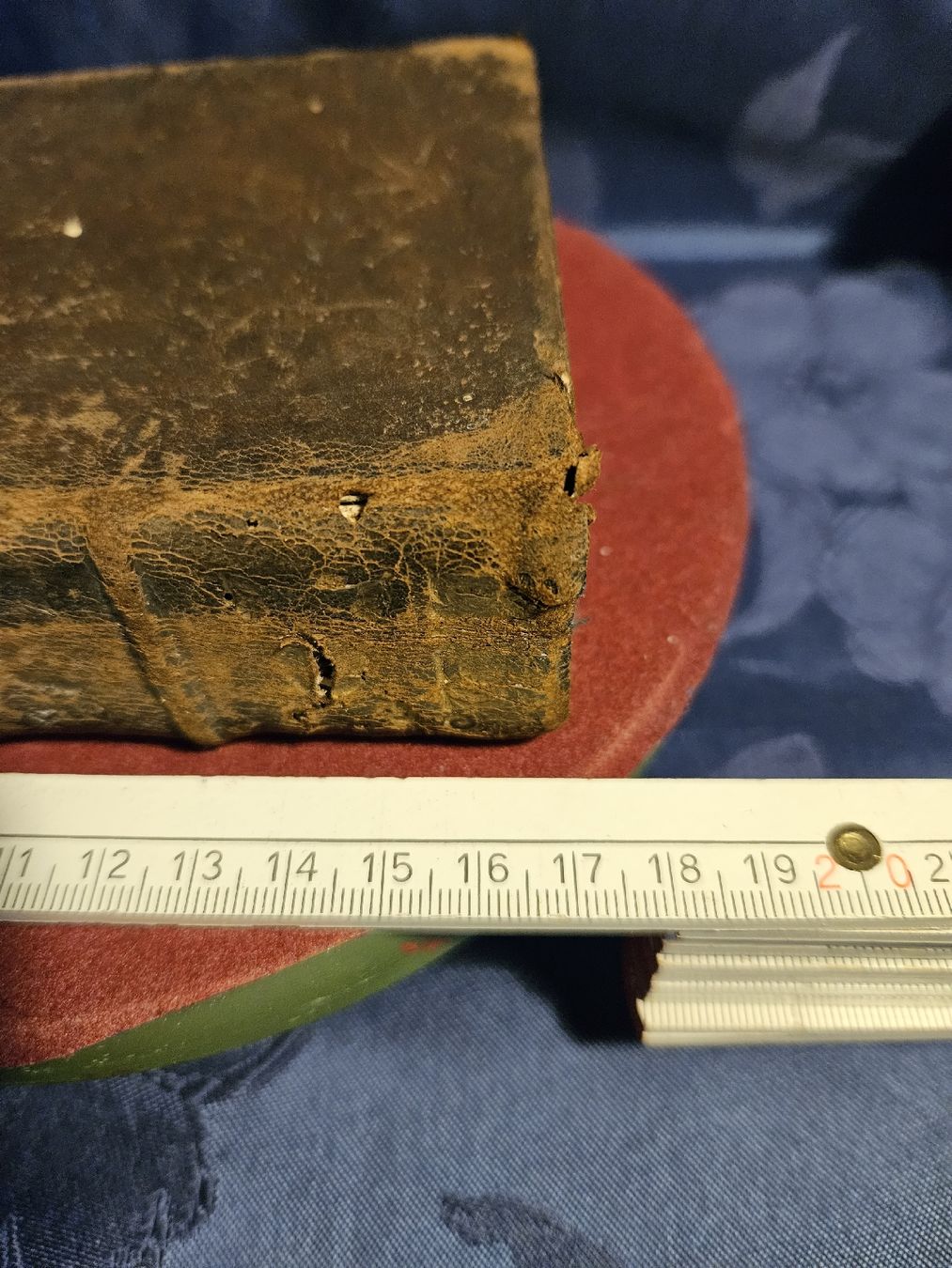 Libri: Sakrahl Uraltes Buch – Usato da Kriens venduto da gra_fhn7 1