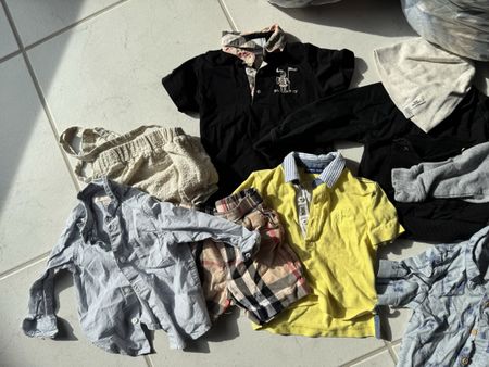 2 Säcke Jungskleider Grösse 80 super Zustand