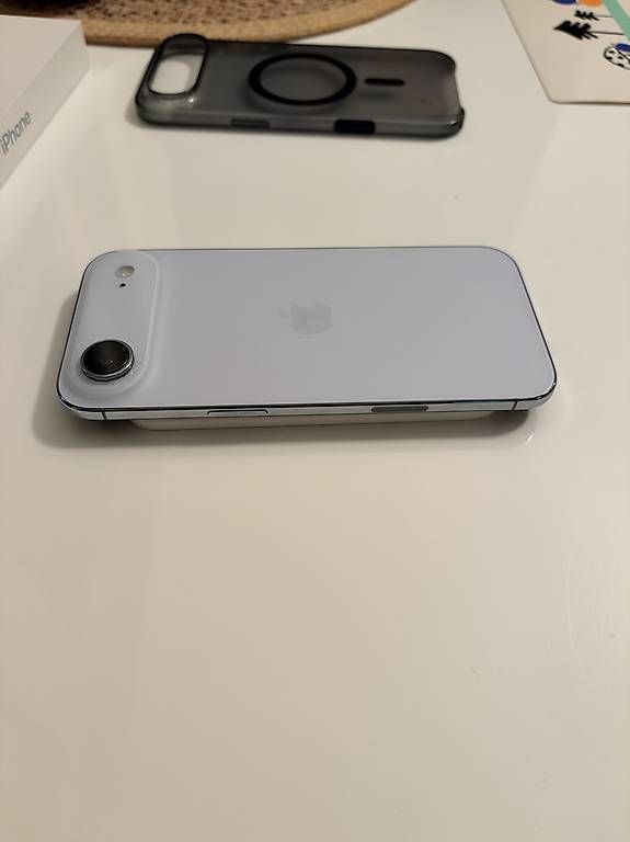 Telefoni cellulari / Smartphones: Apple iPhone Air 256 GB Celeste – Usato da Montagnola venduto da Salda77 3