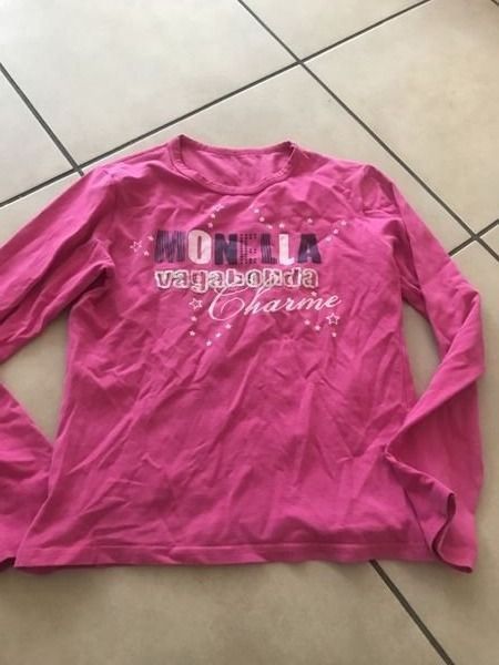 Maglioni & Felpe: Mädchen Sweatshirt 128 Italienisch – Usato da Bergdietikon venduto da antovale