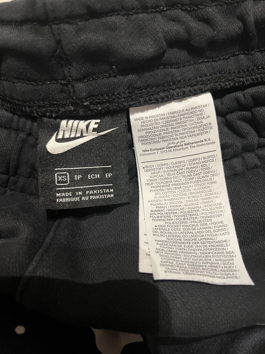 Nike Pantaloni: Schwarze Nike Jogginghose Gr. XS – Nuovo (secondo la descrizione) da Eiken venduto da Lera.24 2