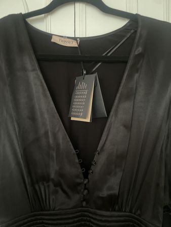 Twinset abito nero in raso taglia 44 - Nuovo con etichetta!