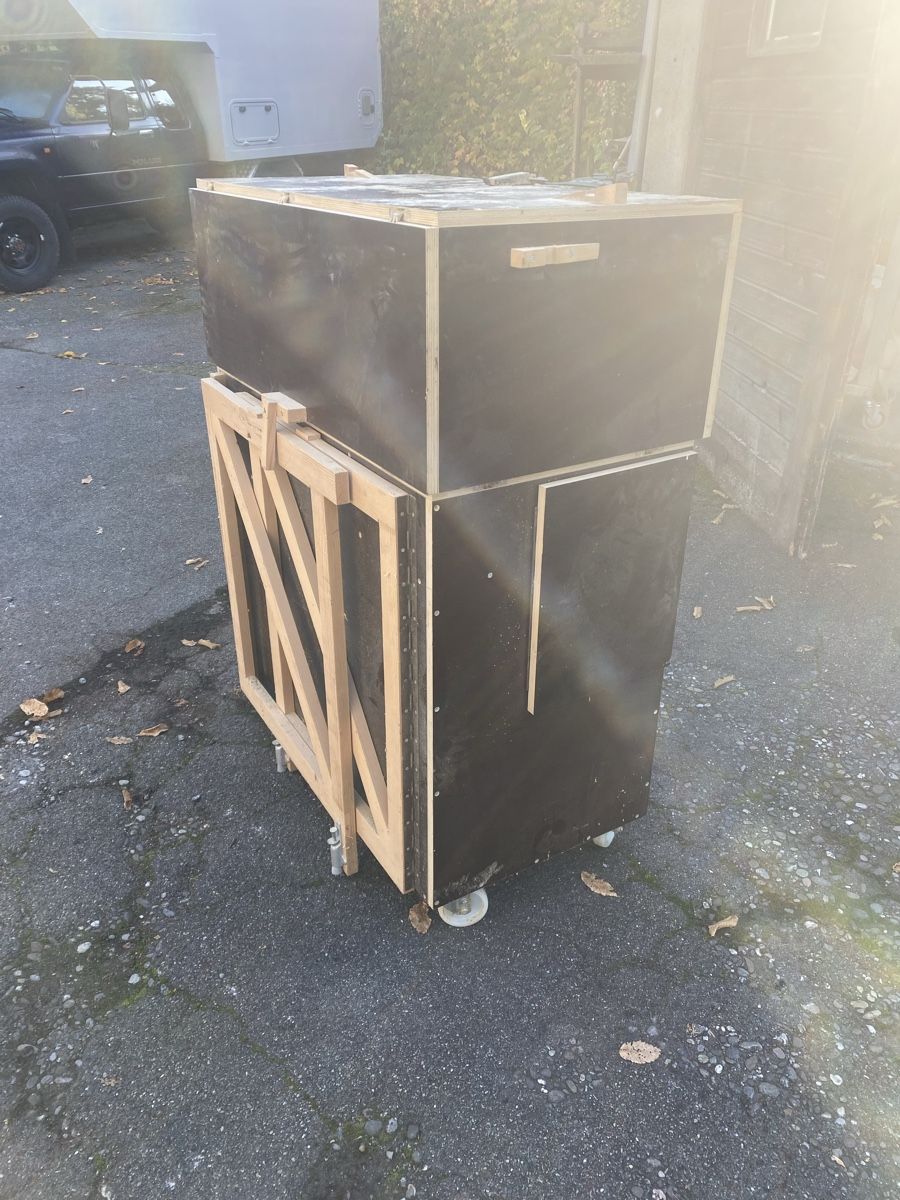 Toutes les machines: Furnier Nähmaschine – Défectueux à Basel par MoebelSackmann 4