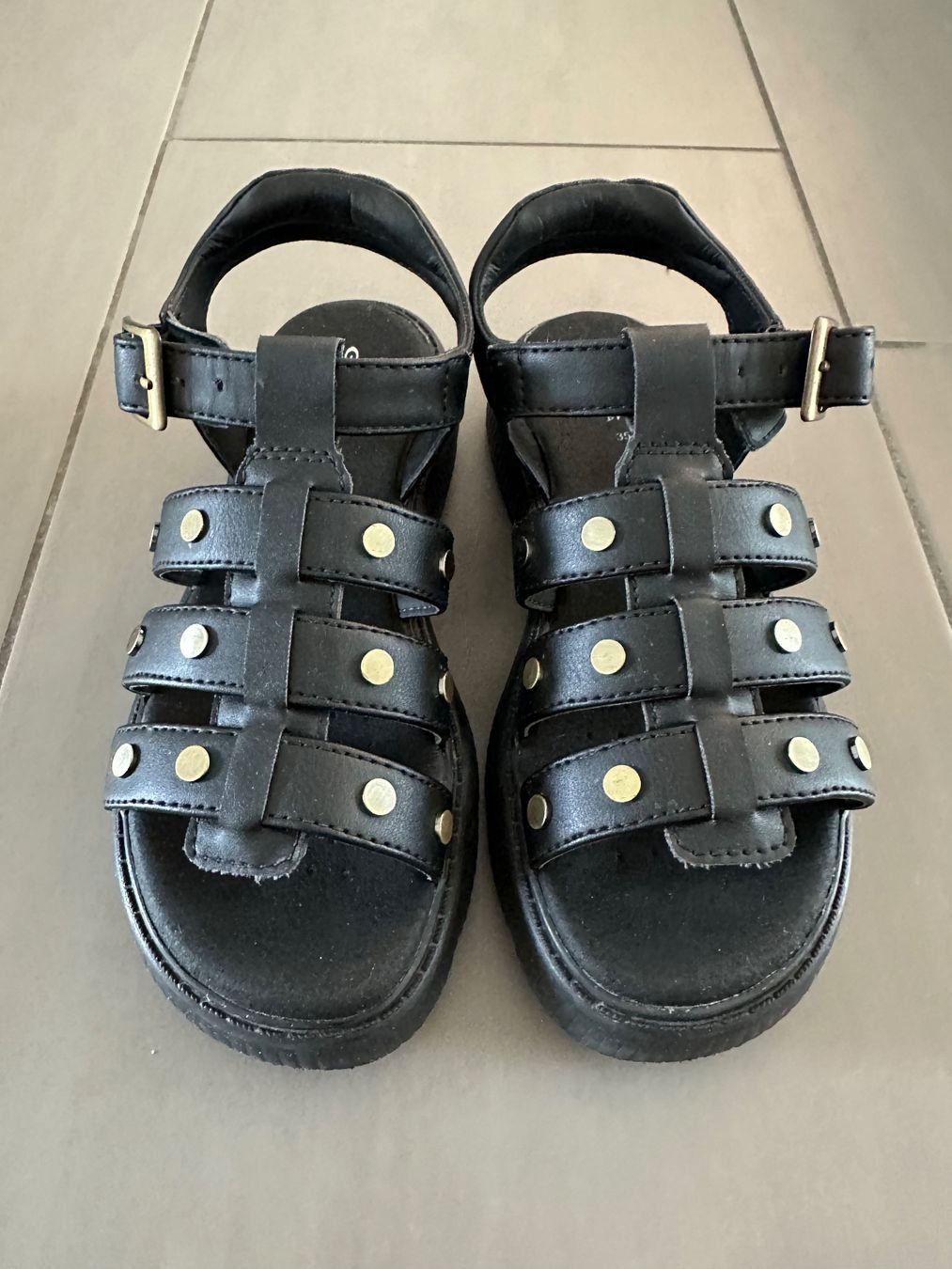 Geox Chaussures filles: Geox respira Mädchen Sandale Gr. 35 – D'occasion à Uetikon am See par sambasan 1