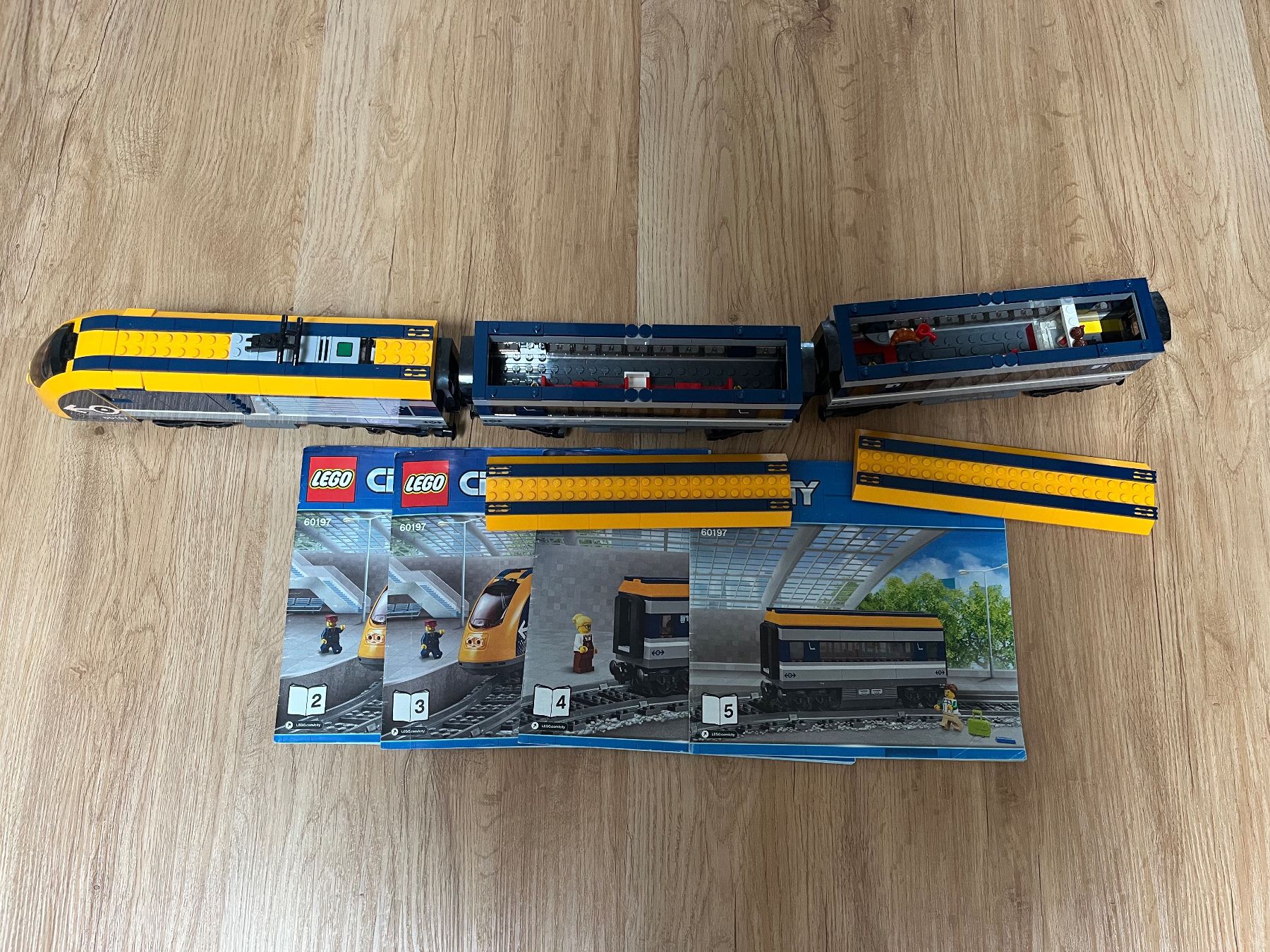 Lego Spielzeuge: Lego City Personenzug – Gebraucht aus Gipf-Oberfrick von Andrea.N01 3