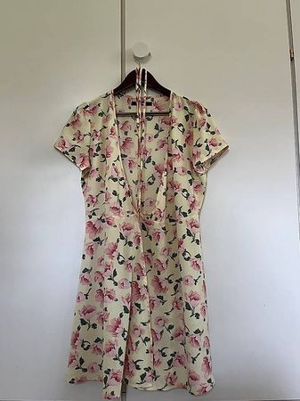 gelbes Wickelkleid von BIK BOK, Gr. S