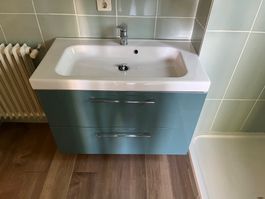 Meuble lavabo salle de bain tiroirs bon état