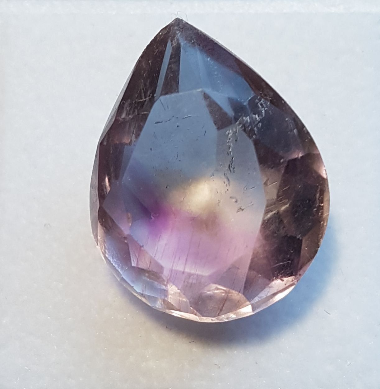 Pietre preziose: Amethyst dropfe 29.0ct – Nuovo e nell'imballaggio originale da zuerich venduto da Jewlsdesign