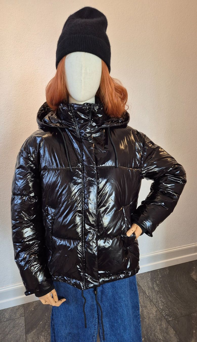 Zara Vestes: Zara Jacke – Neuf avec emballage d'origine à Leissigen par ali_k9v8 2