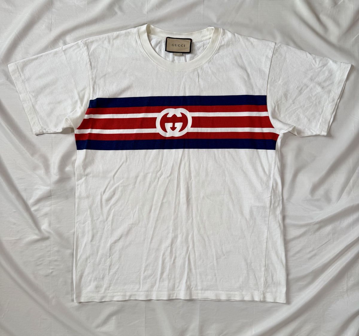 Gucci T-Shirts: Gucci T-shirt  – Gebraucht aus Pfäffikon ZH von Nataliia.