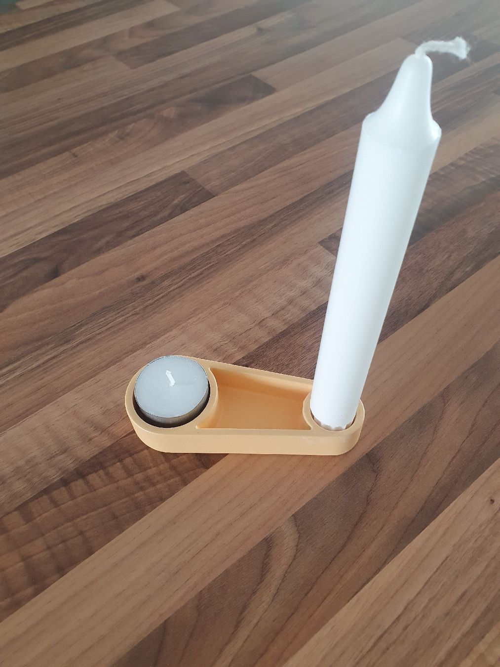 Hay Kerzenständer: À vendre bougeoir HAY KUTTER – Gebraucht aus Carouge GE von bub_c8hk 1